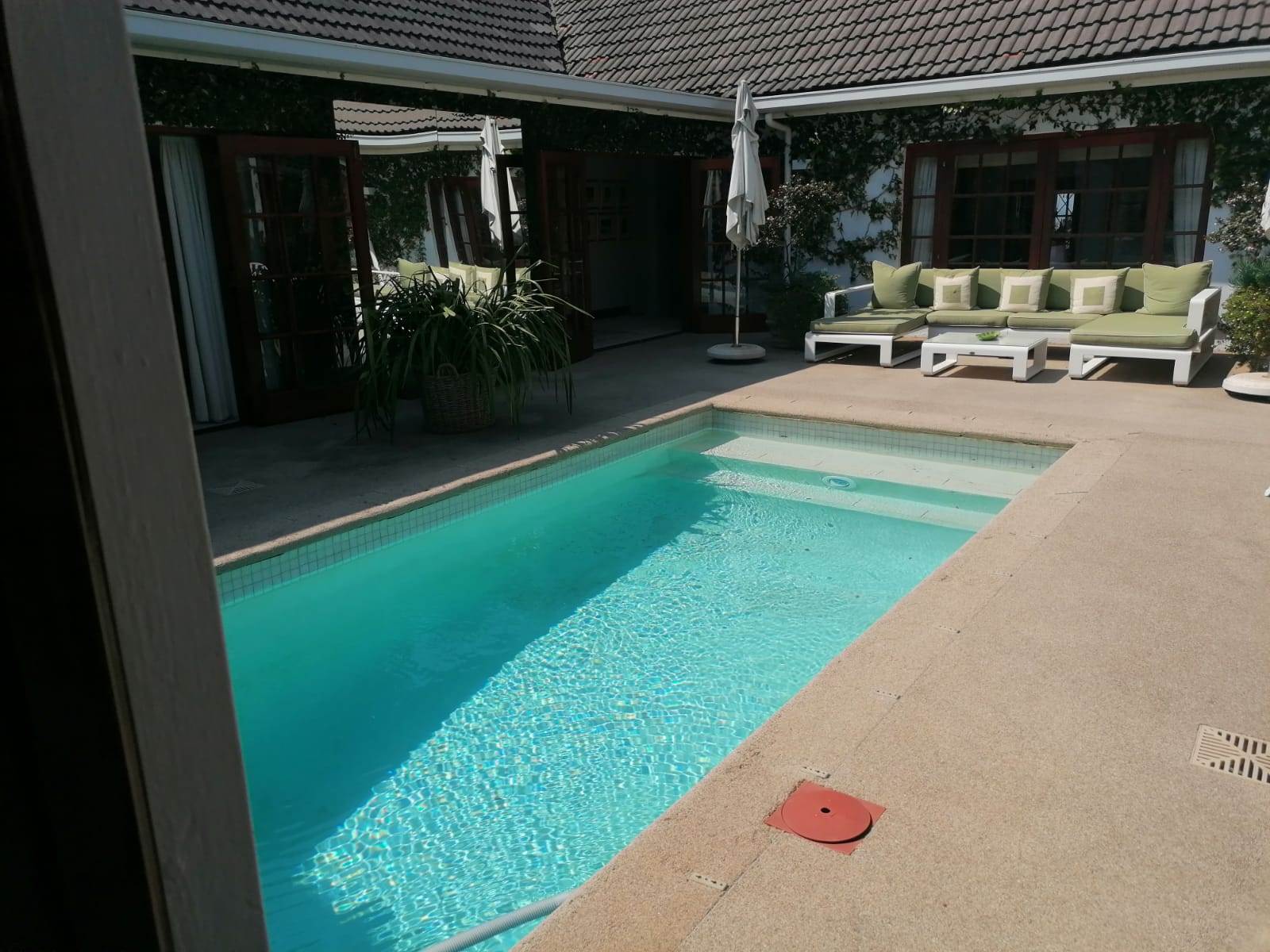 8 Bed House in Umhlanga Rocks photo number 15