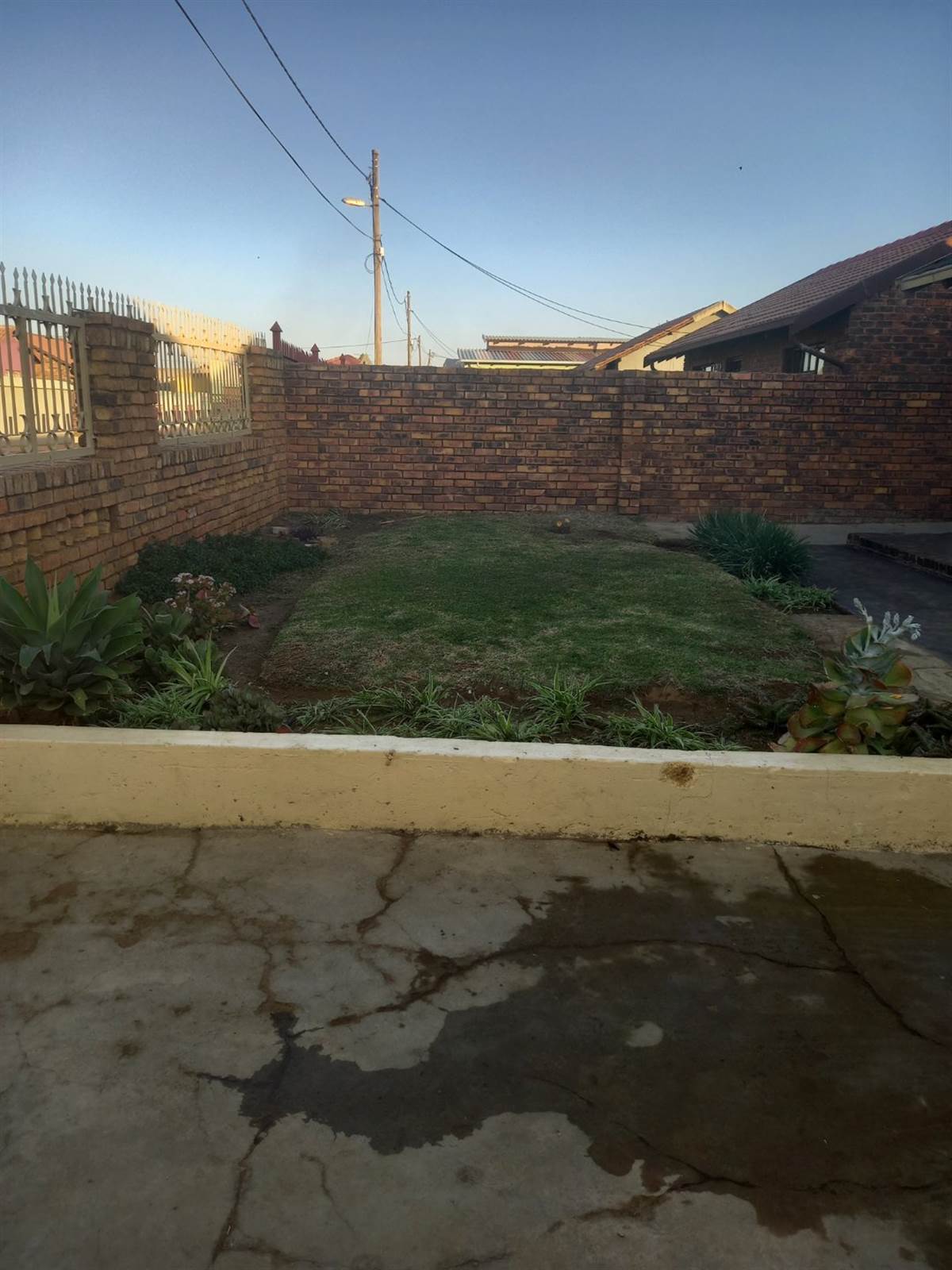 7 Bed House in Mamelodi photo number 4