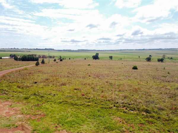 723 ha Farm in Grootfontein Estate