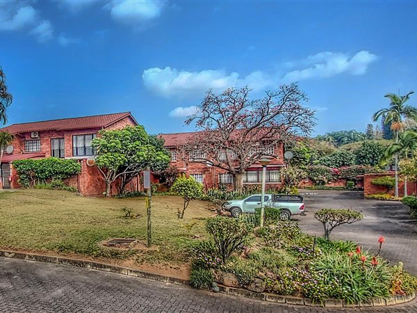 3 Bedroom Townhouse 3 Bedroom Townhouse