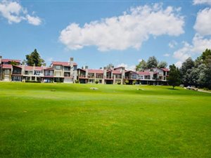 3 Bed Apartment in Vaalbank