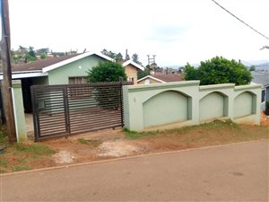3 Bed House in Panorama Gardens
