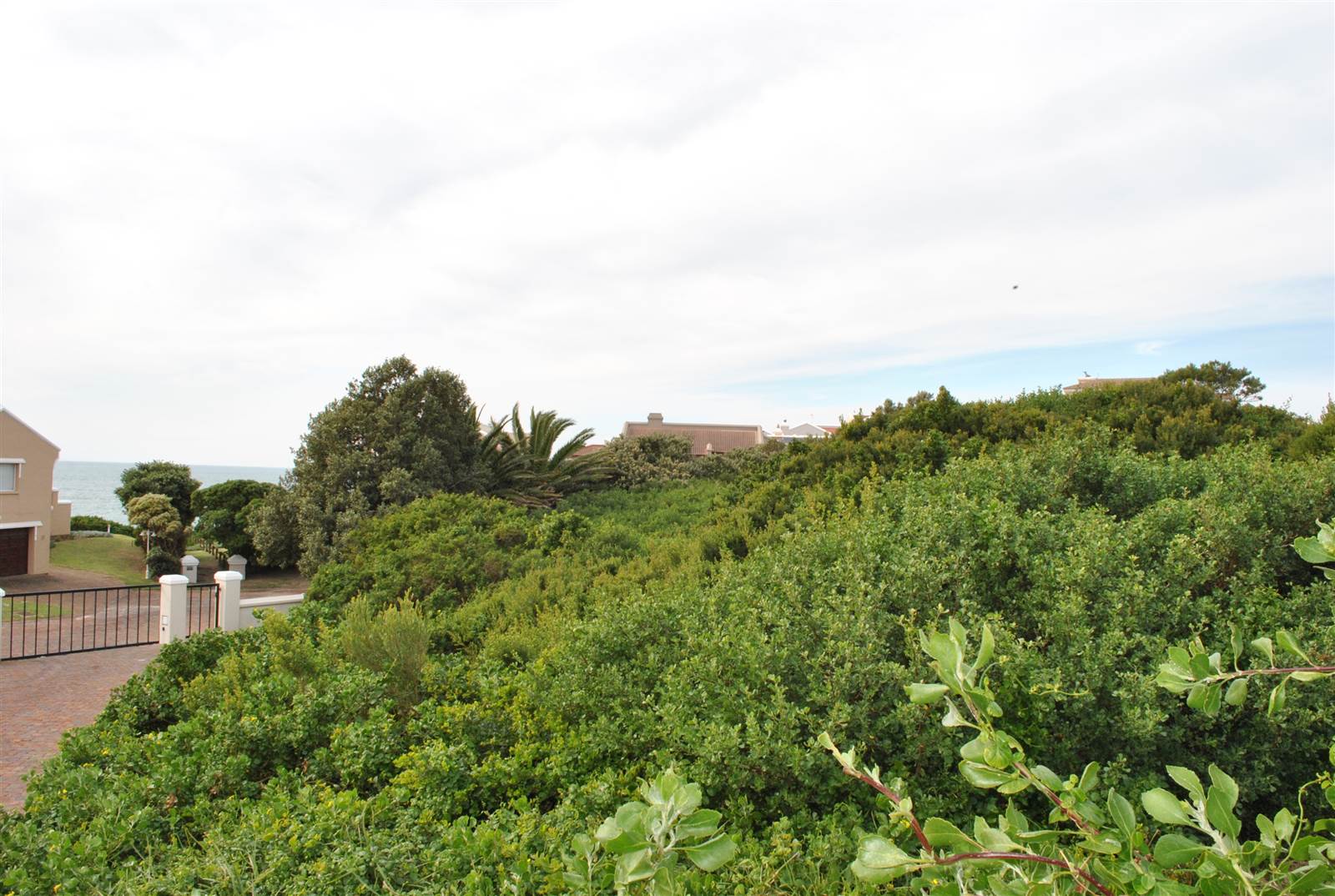 711 m² Land available in Santareme photo number 4