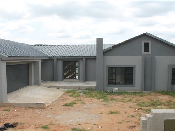 3 Bedroom Townhouse 3 Bedroom Townhouse