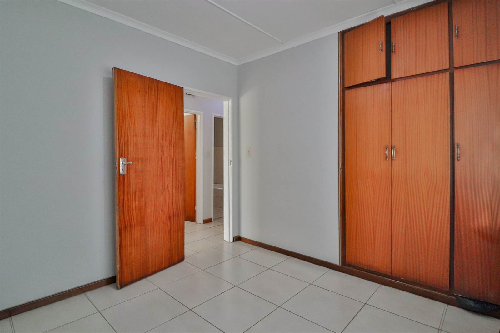 3 Bed House in Oribi Heights photo number 19