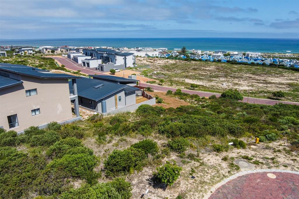 405 m² Land available in Stilbaai photo number 9