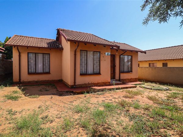 2 Bed House in Tlhabane
