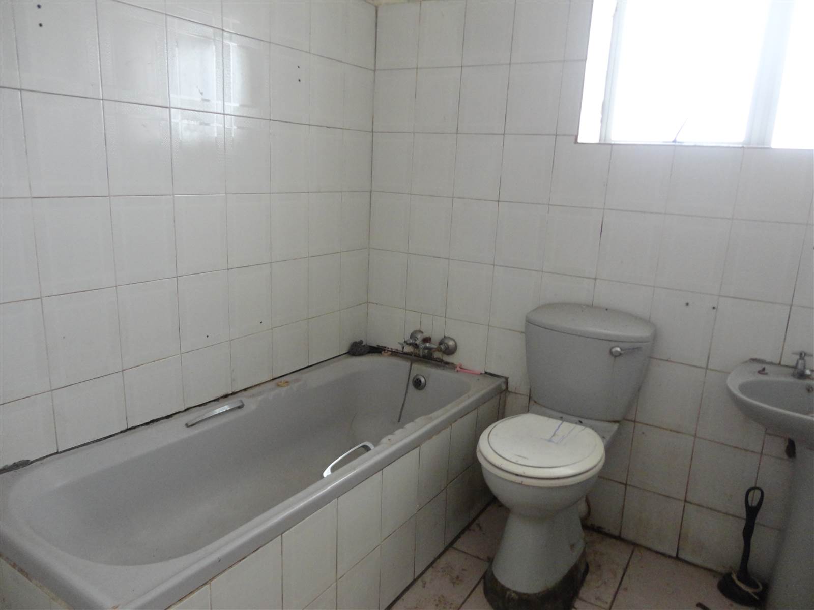 2 Bed Apartment in Southernwood photo number 13