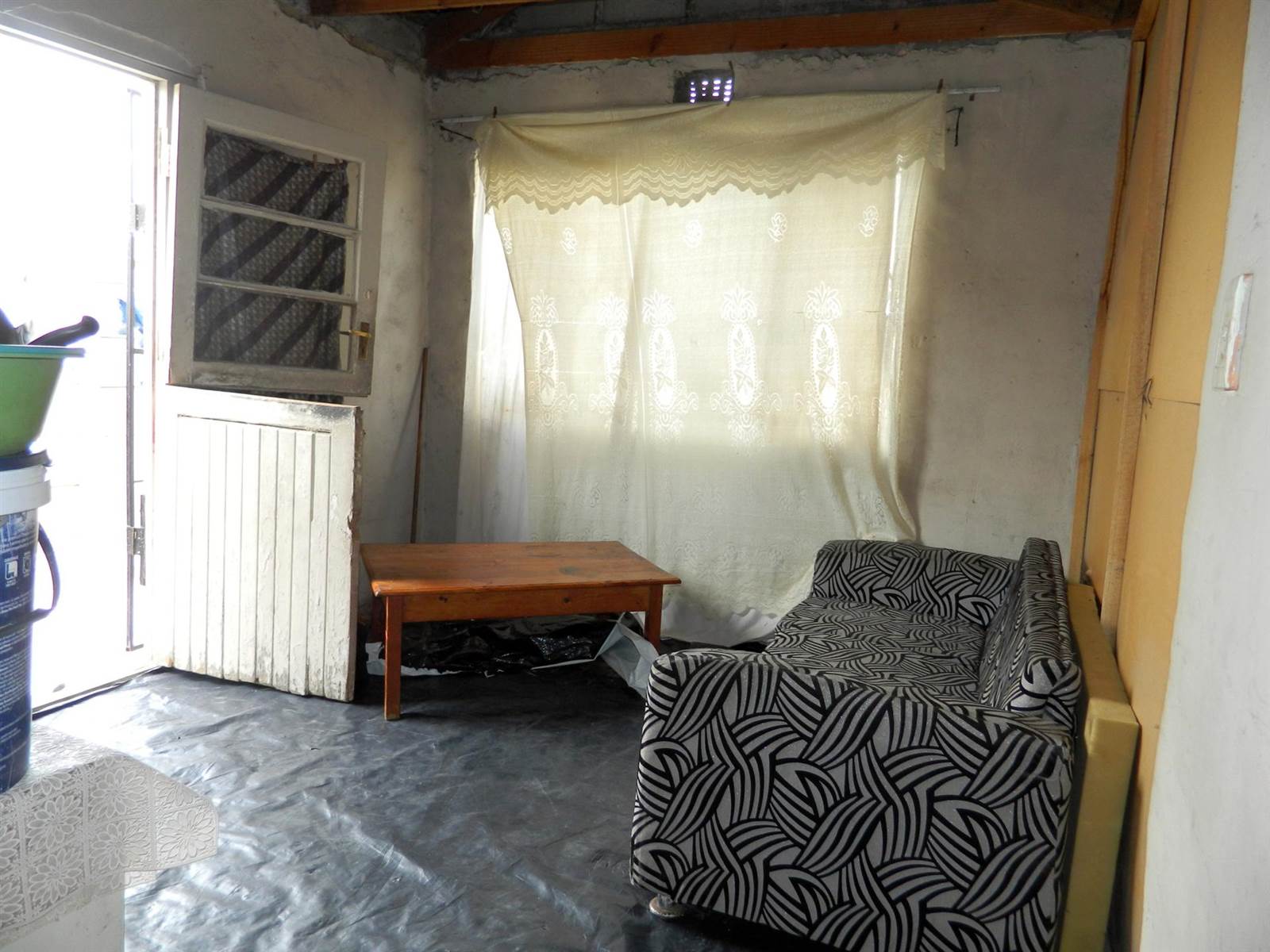 4 Bed House in Khayelitsha photo number 4