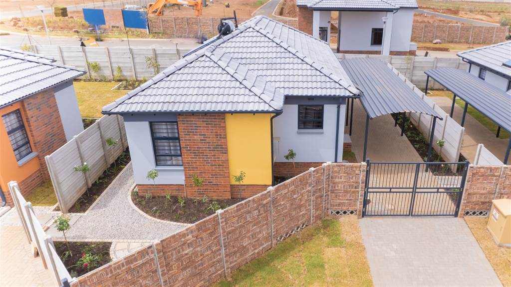 3 Bed House in Germiston South photo number 17