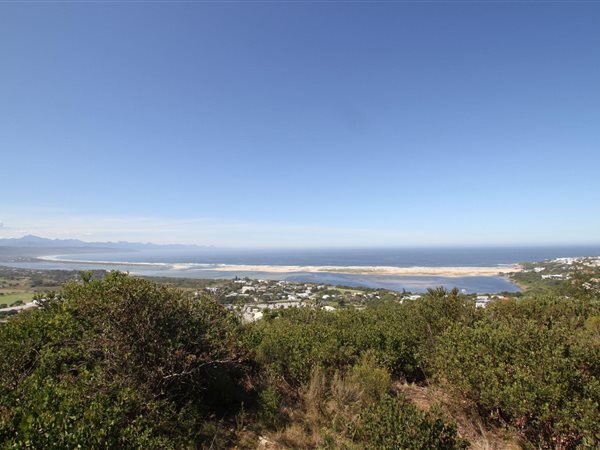 1845 m² Land available in The Hill Estate