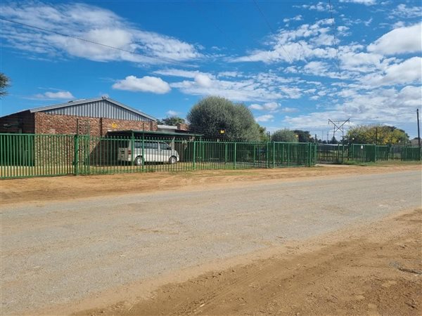 540 m² Commercial space 540 m² Commercial space