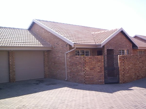 3 Bed Townhouse