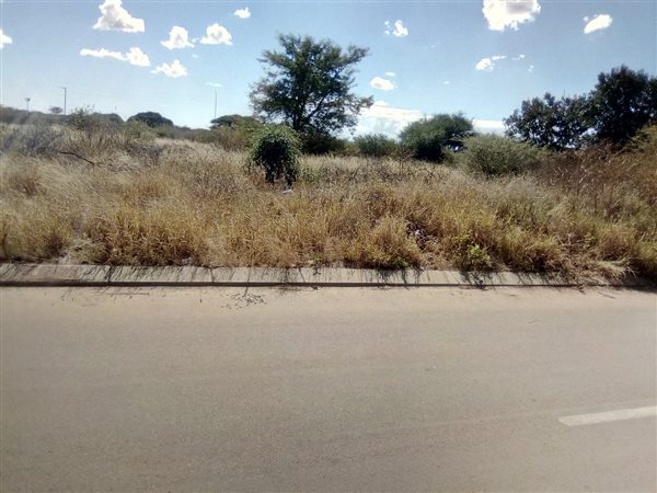 690 m² Land available in Dendron