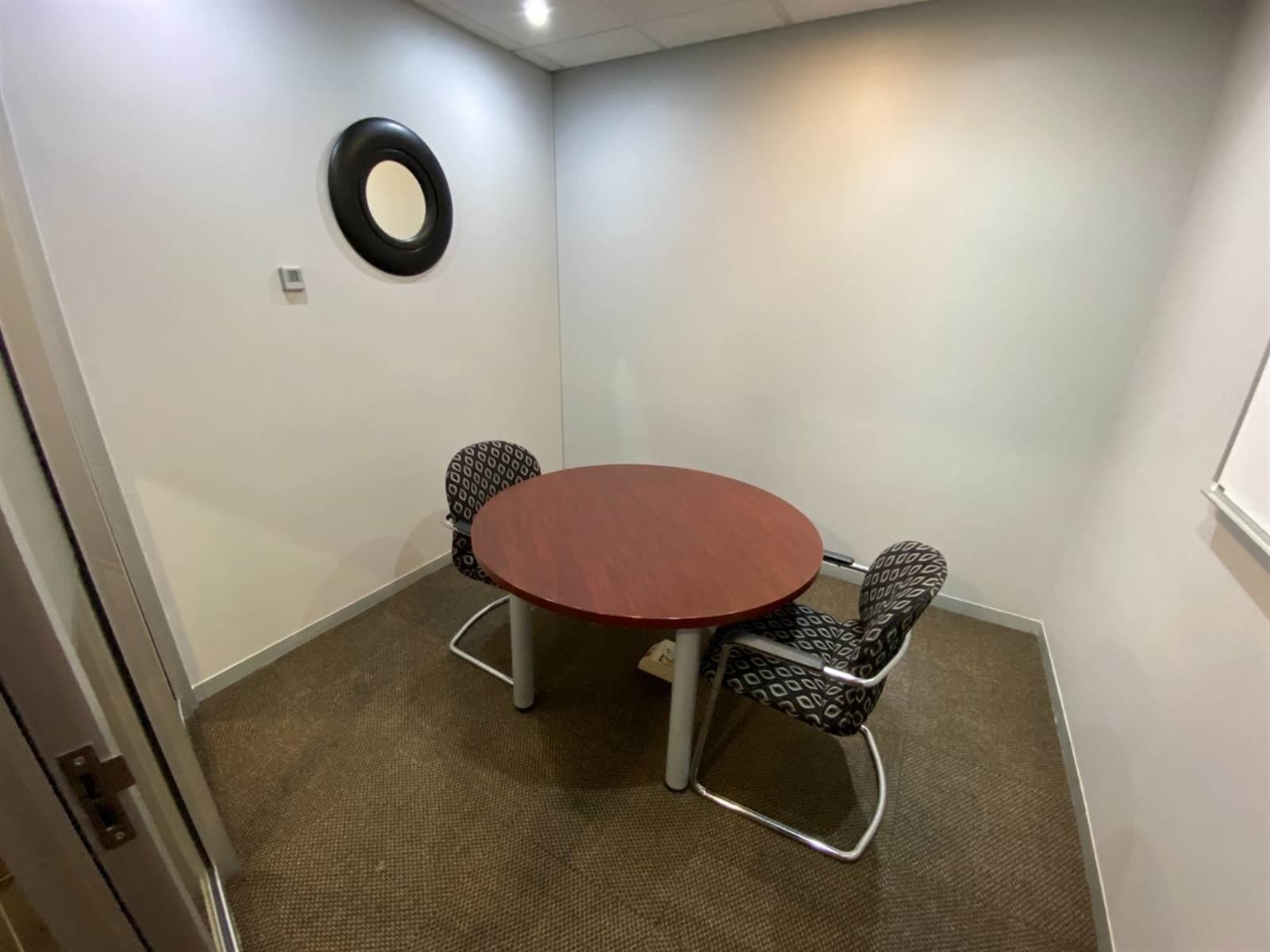 57  m² Office Space in Menlyn photo number 8