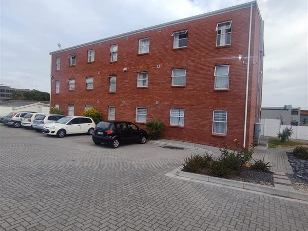 1 Bed Apartment in Glenlily