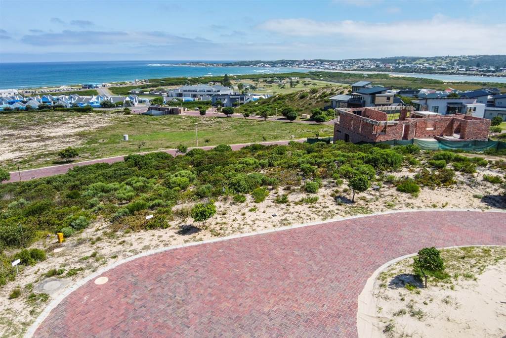 486 m² Land available in Stilbaai photo number 10