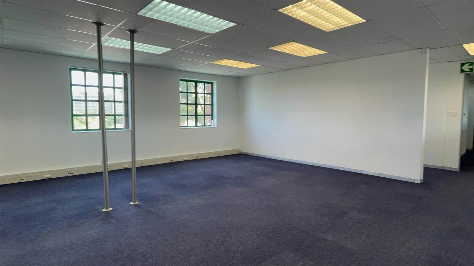 3633  m² Office Space in Claremont photo number 19