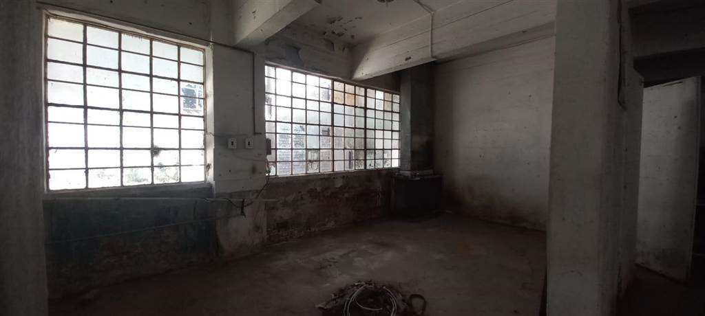 600  m² Industrial space in City & Suburban (Maboneng) photo number 9