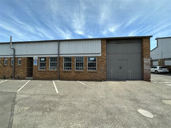 255  m² Industrial space