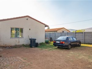 3 Bed Apartment in Claremont