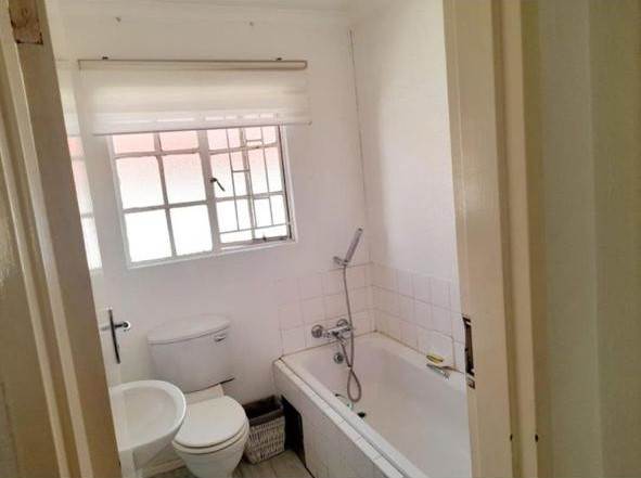 2 Bed Townhouse in Meredale photo number 12