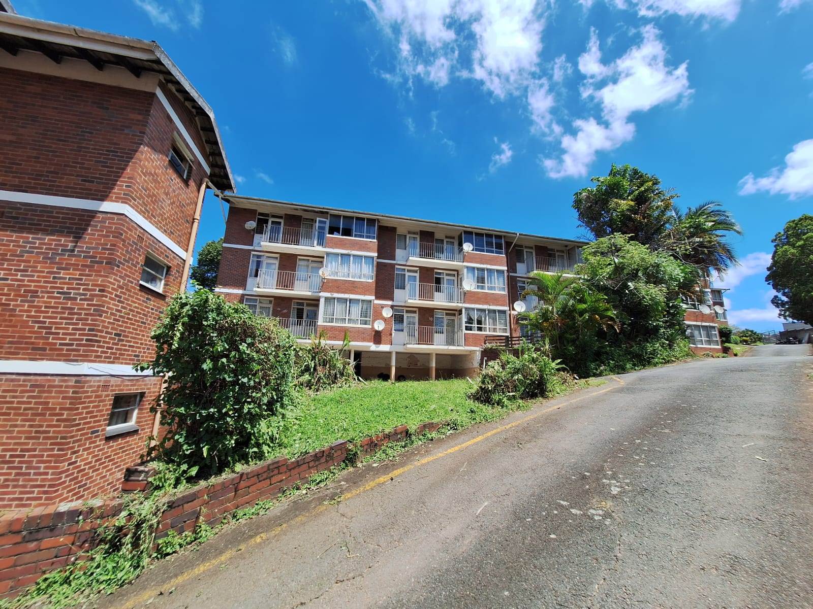 2 Bed Flat in Pinetown Central photo number 15