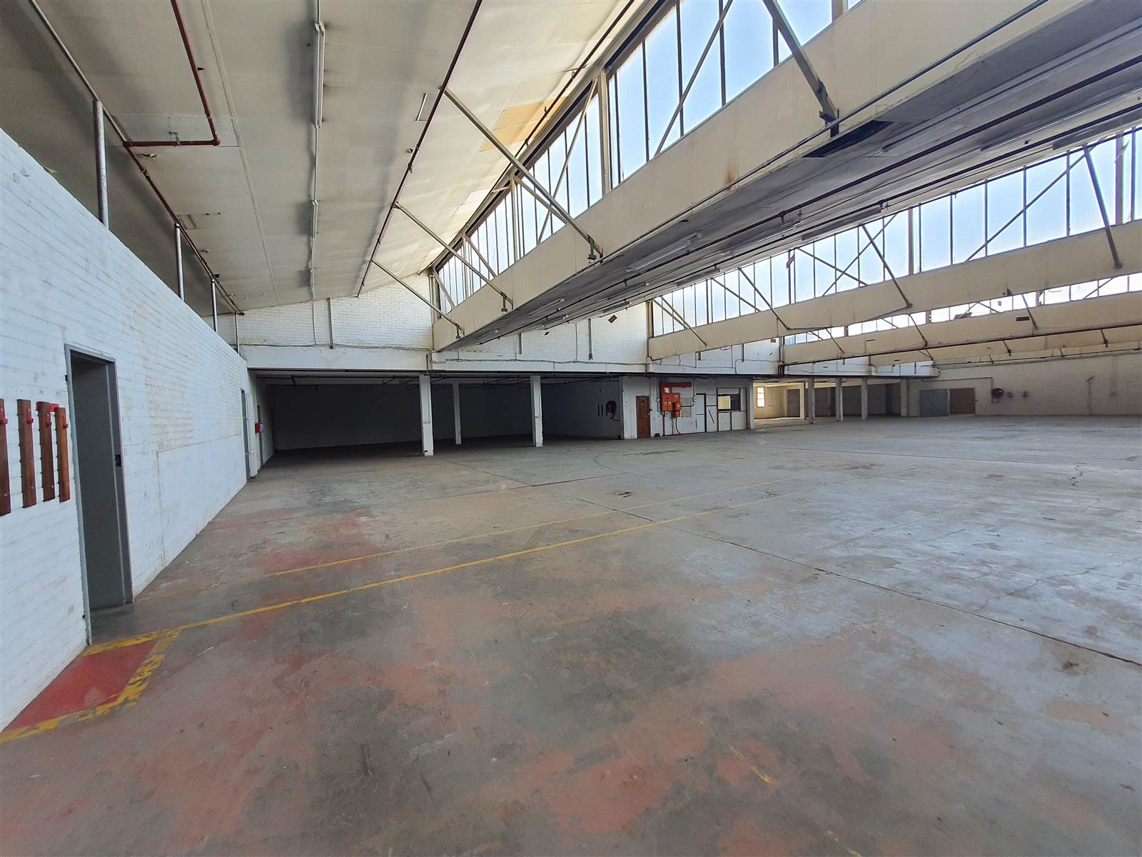 3612  m² Industrial space in Benrose photo number 3