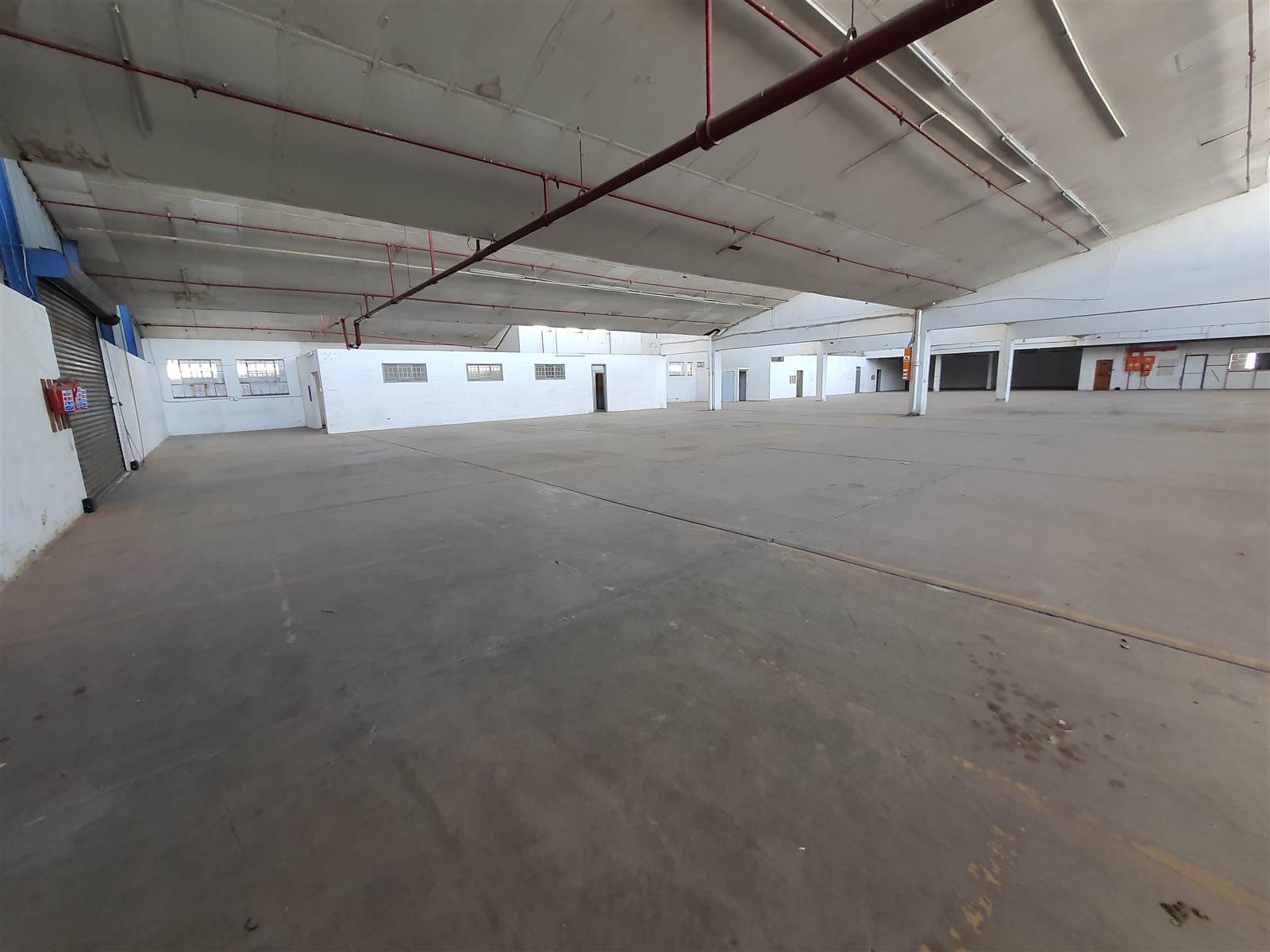 3612  m² Industrial space in Benrose photo number 5