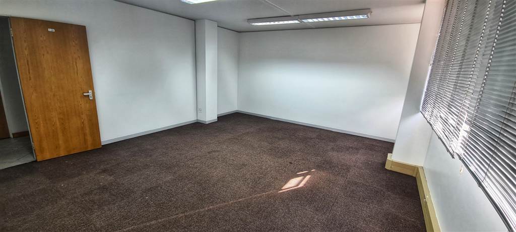 39  m² Office Space in Waverley photo number 3