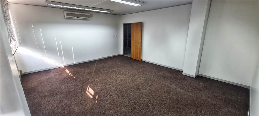 39  m² Office Space in Waverley photo number 2
