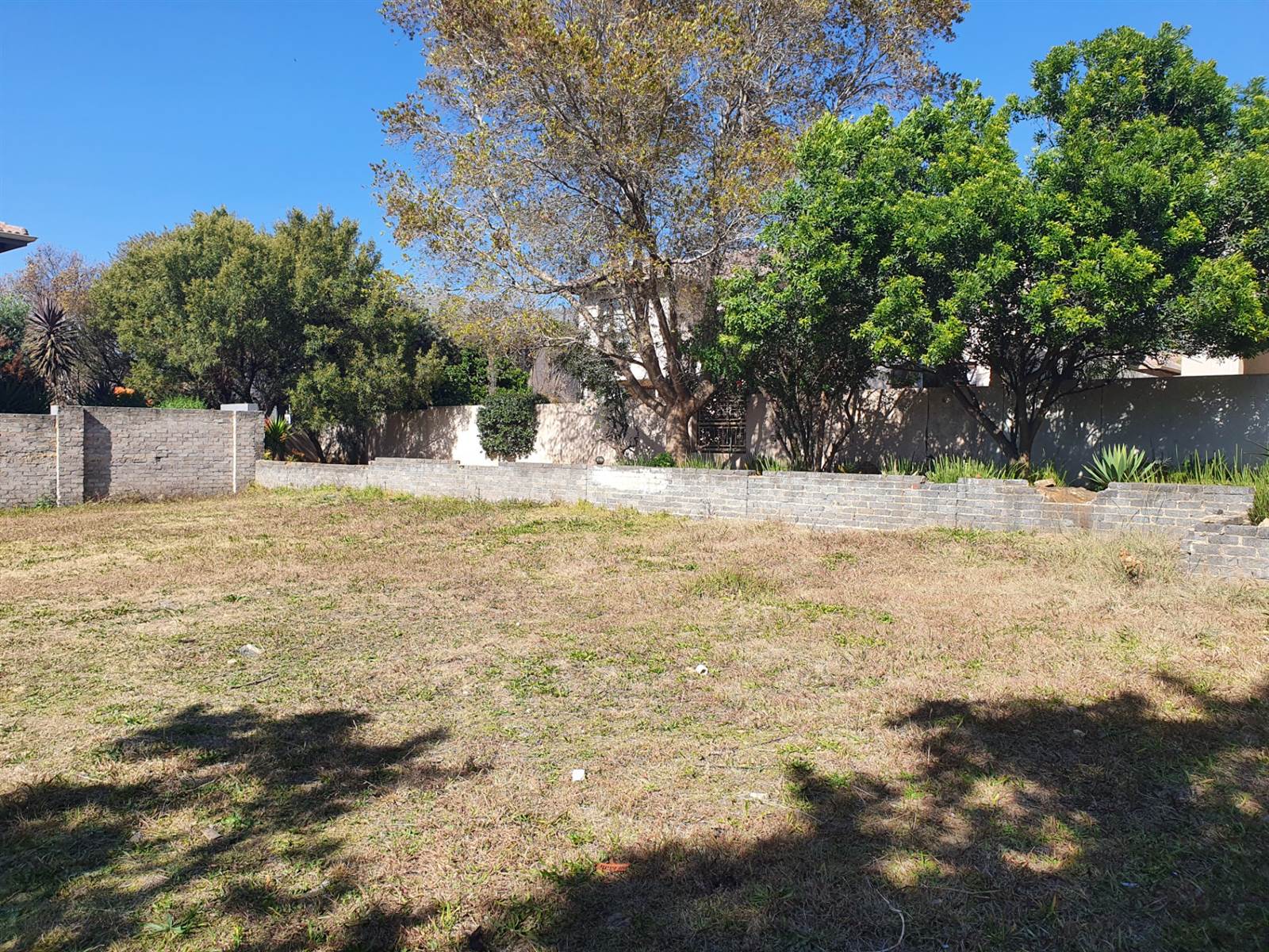 530 m² Land available in Greenstone Hill photo number 14