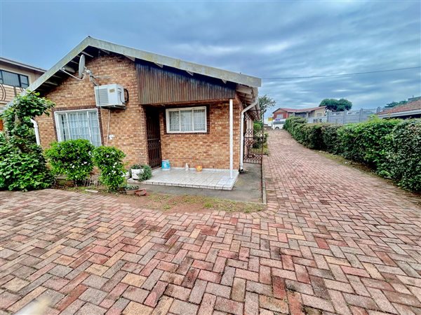 3 Bedroom House 3 Bedroom House