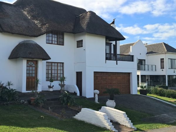 3 Bedroom House 3 Bedroom House