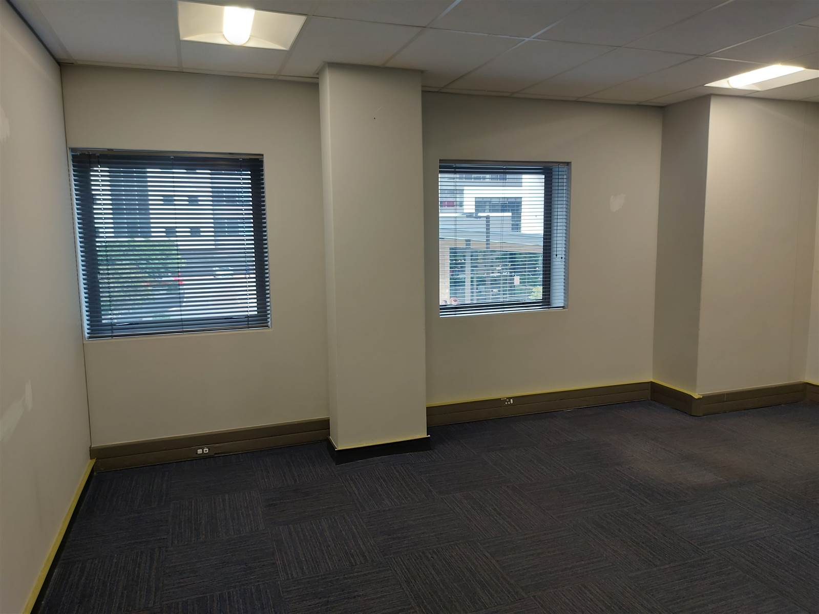 448  m² Commercial space in Parktown photo number 8