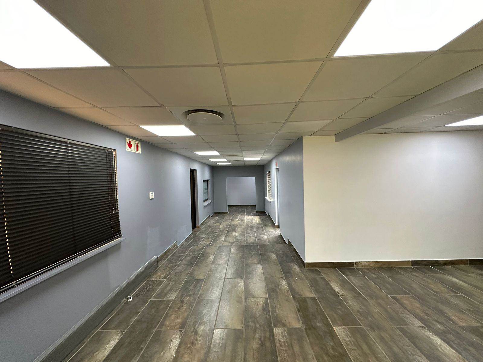 350  m² Commercial space in Alberton photo number 4