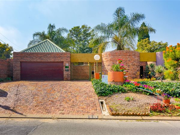 3 Bedroom House 3 Bedroom House
