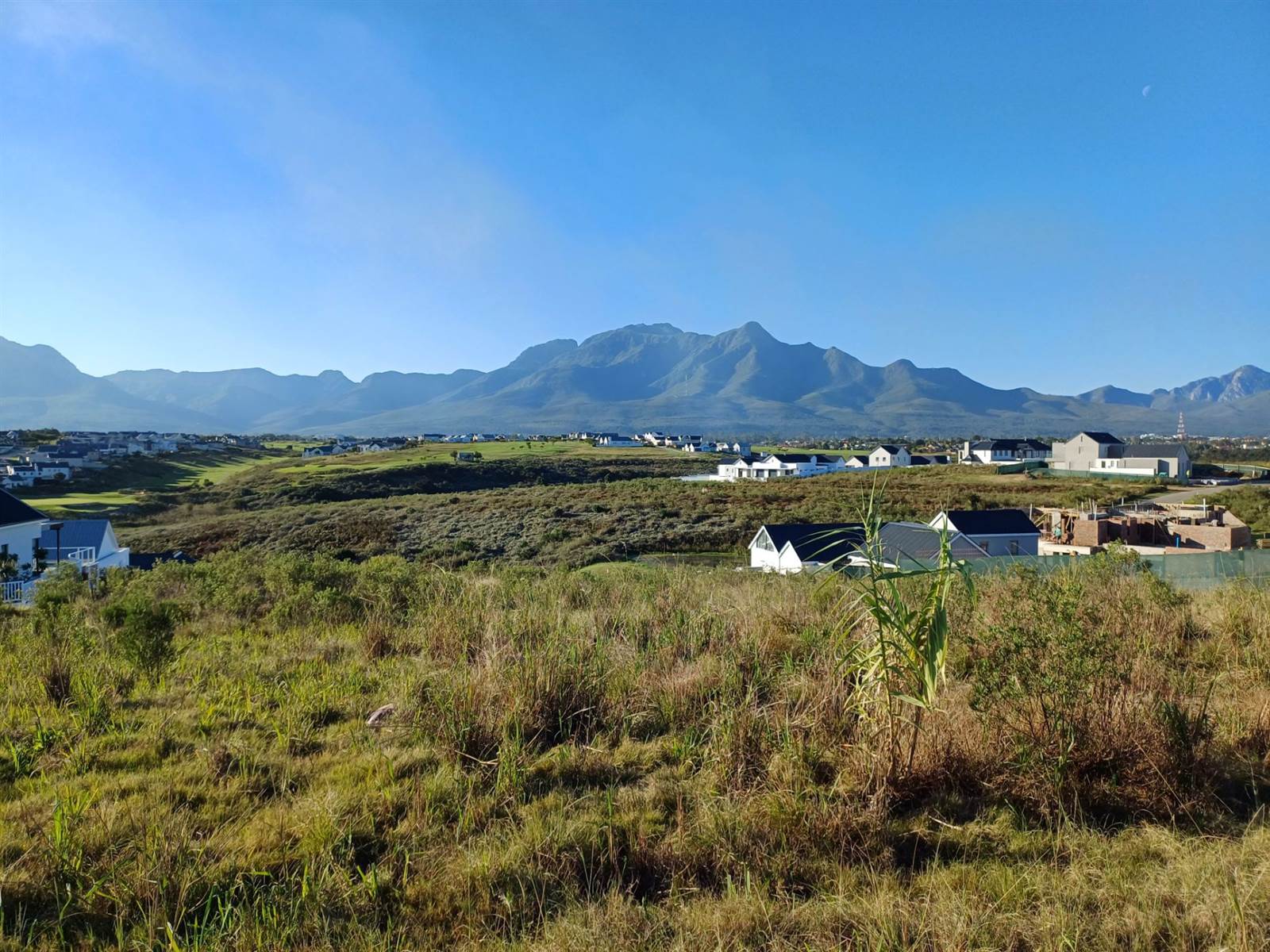 889 m² Land available in Kingswood Golf Estate photo number 1