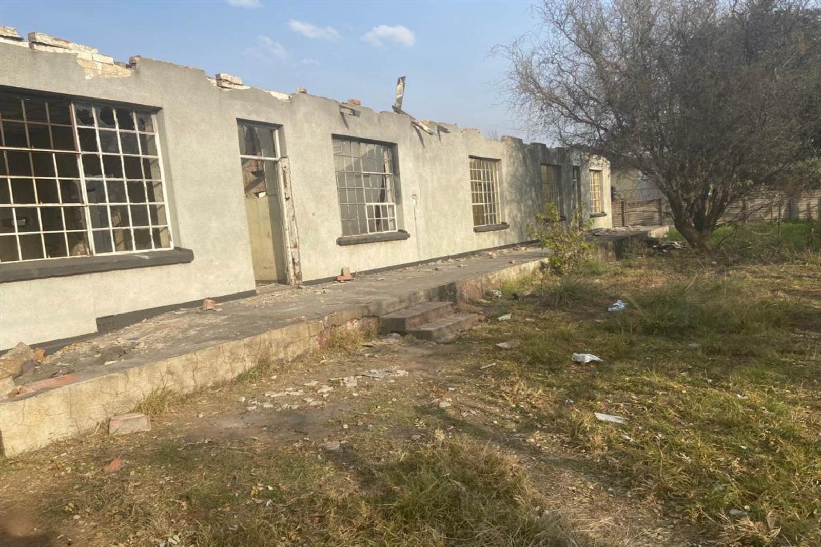 637 m² Land available in Witbank Central photo number 7