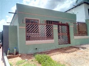 11 Bed Cluster in Mamelodi West