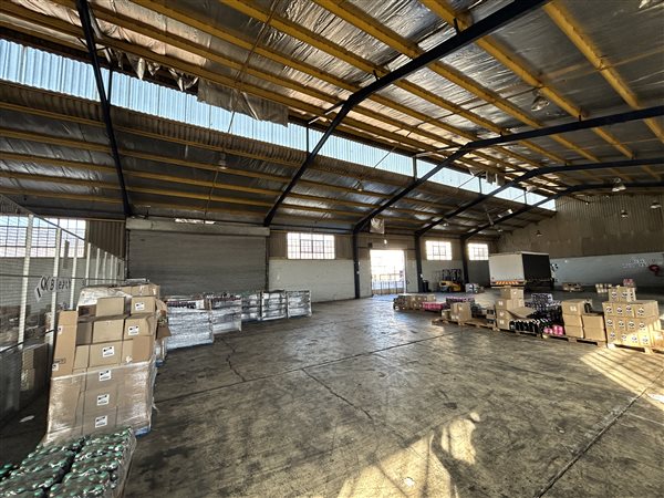 660  m² Industrial space