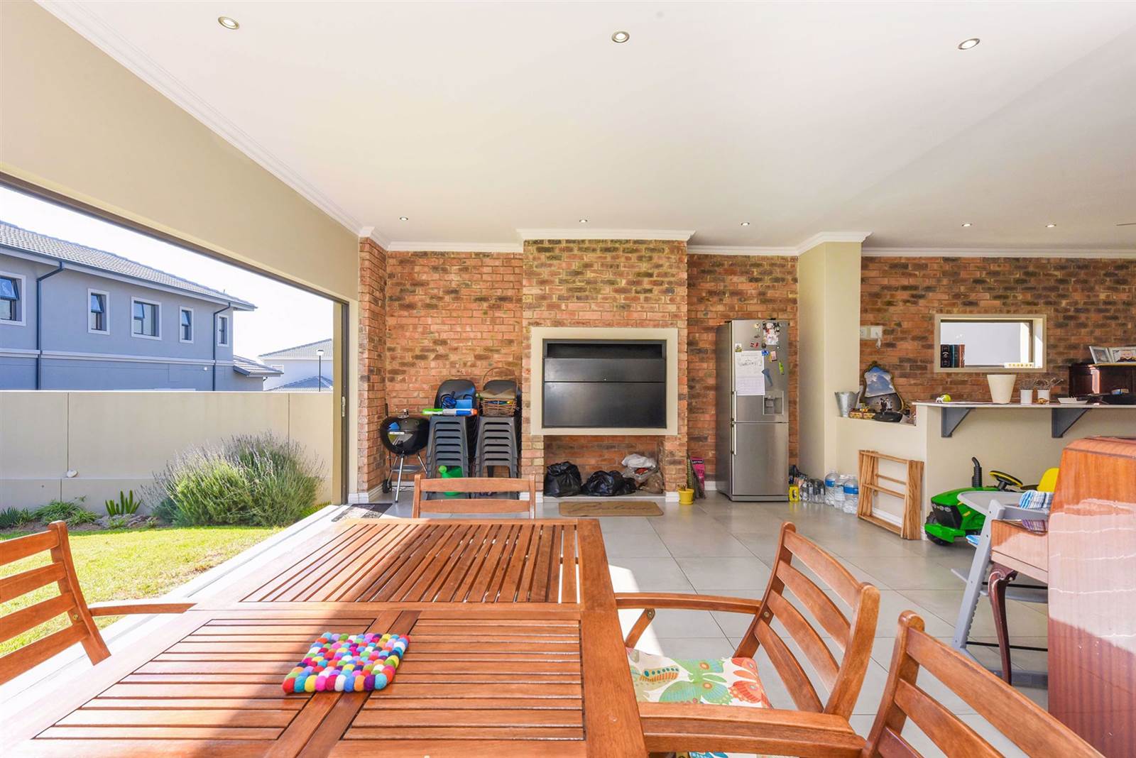 4 Bed House in Olivedale photo number 13