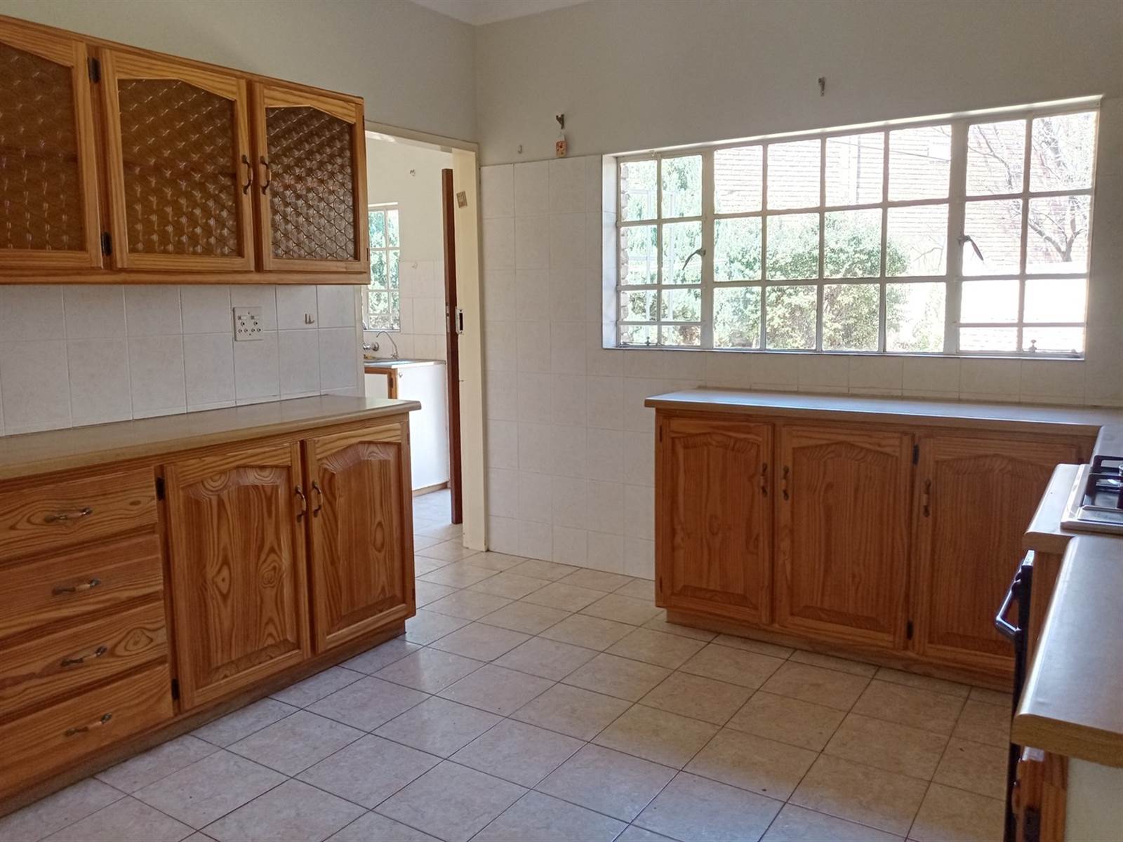 3 Bed Townhouse in Parys photo number 5
