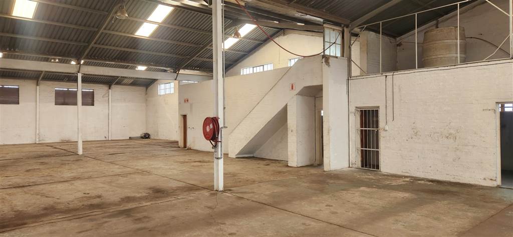 2500  m² Industrial space in Bethelsdorp photo number 3