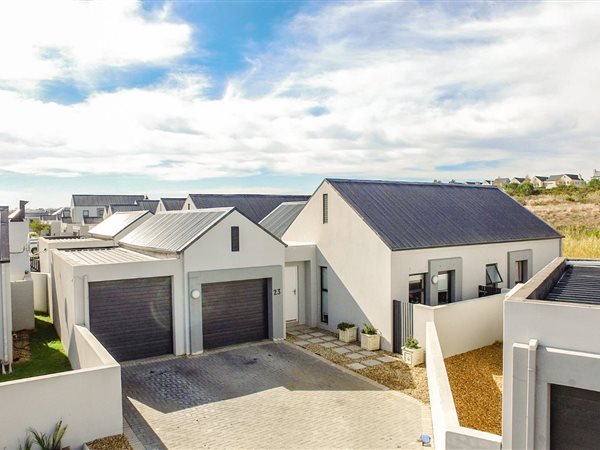 3 Bedroom House 3 Bedroom House
