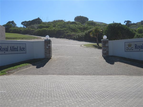 433 m² Land