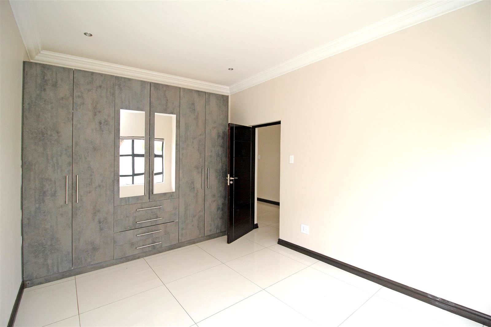 5 Bed House in Raslouw photo number 25