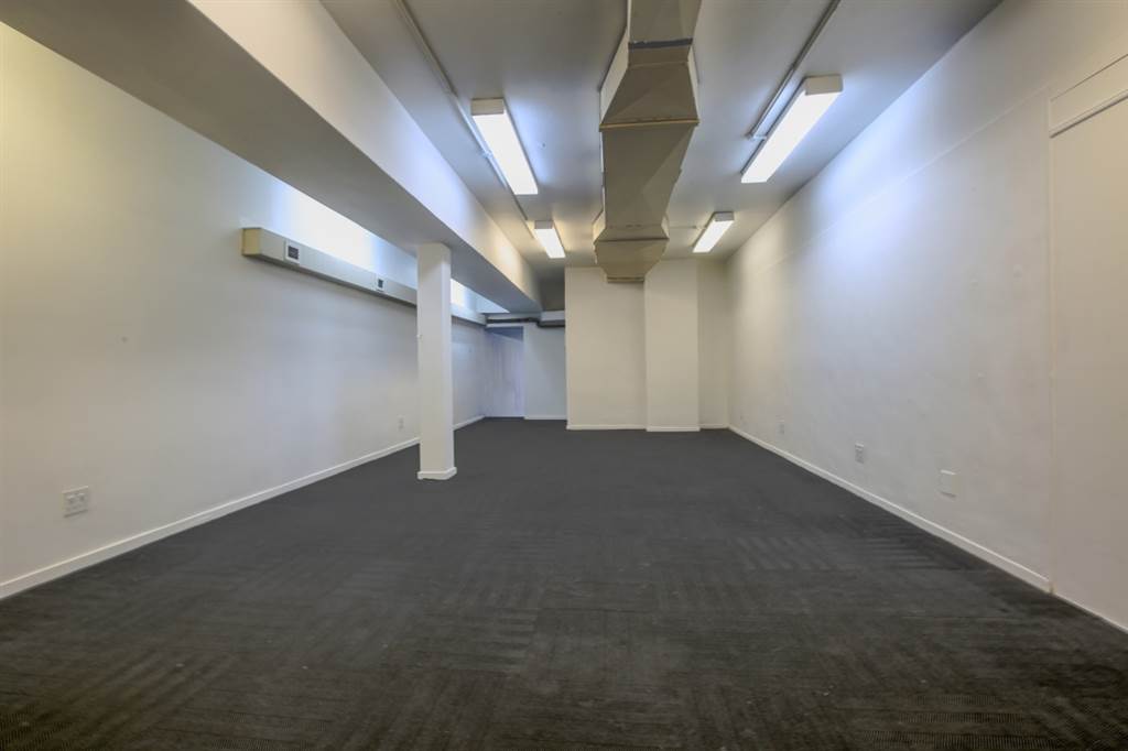 231  m² Retail Space in Cape Town City Centre photo number 9