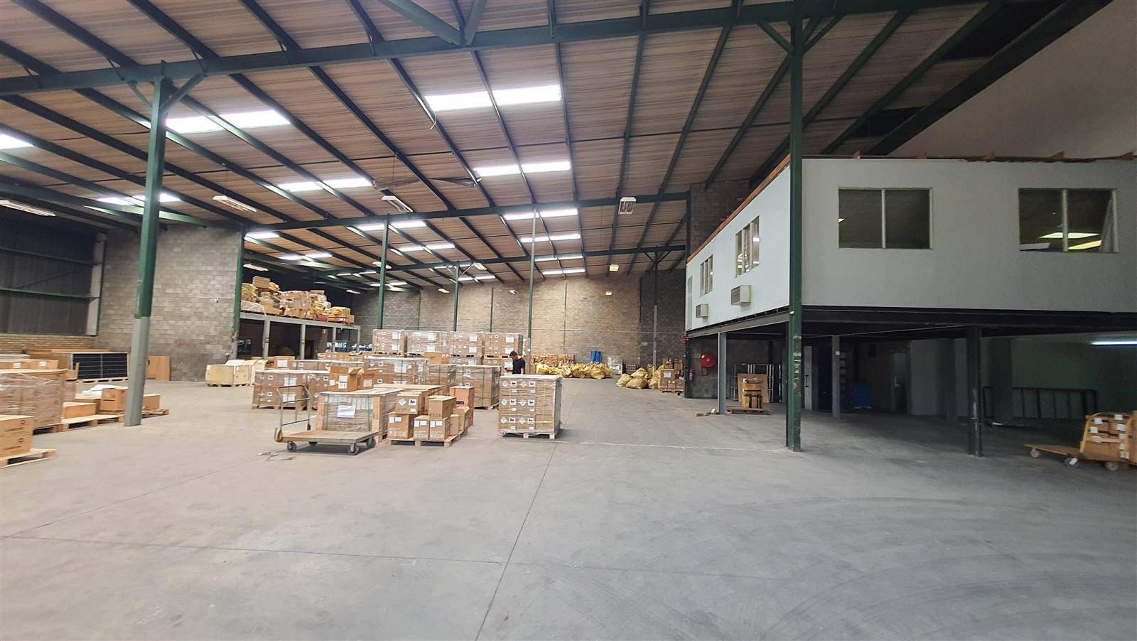 2345  m² Industrial space in Spartan photo number 7