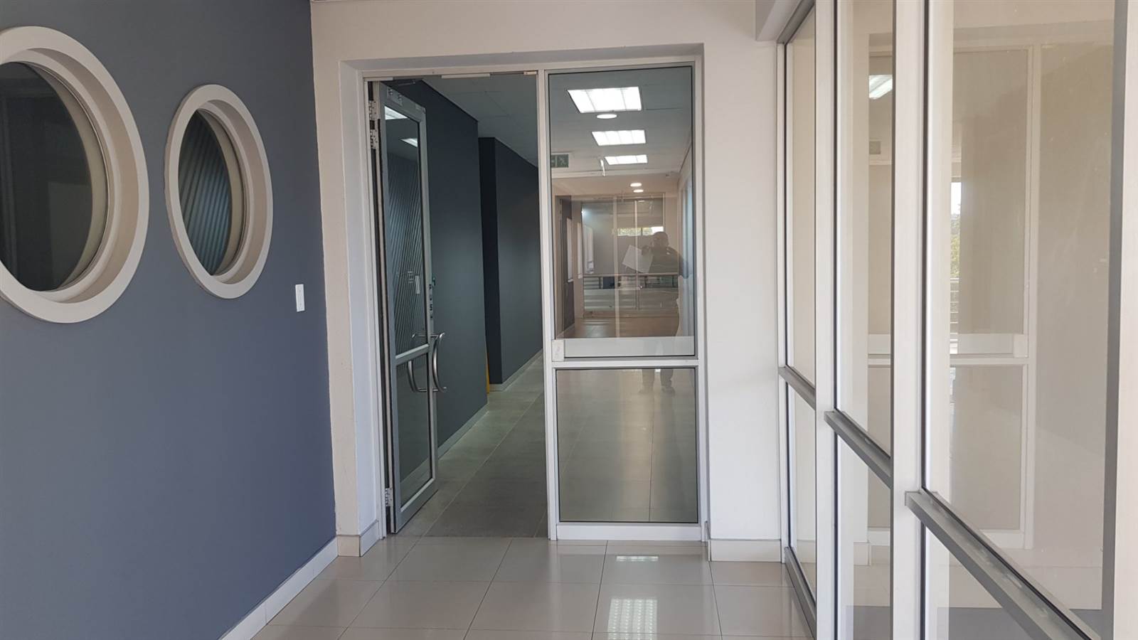 164  m² Office Space in Bedfordview photo number 4